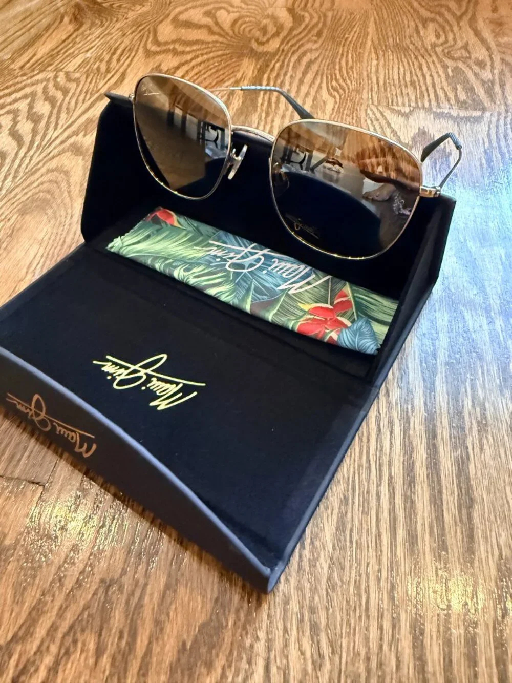 NWT Ōlali Asian Fit Maui Jim Sunglasses Shiny Light Gold with Greyish-Green - Picture 4 of 10
